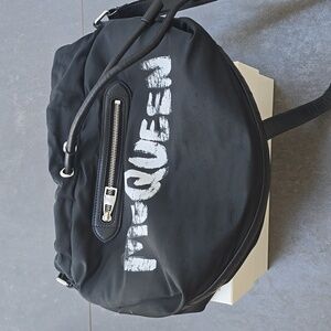 Alexander Mcqueen nylon bag. Black